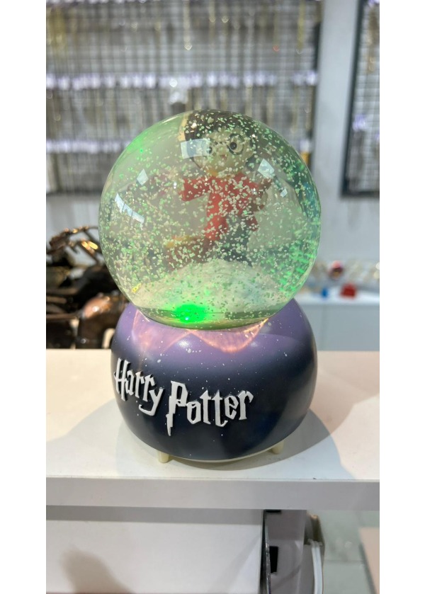 Harry Potter Temalı Işıklı Müzikli Kar Püskürtmeli  Büyük Boy Kar  Küresi 2
